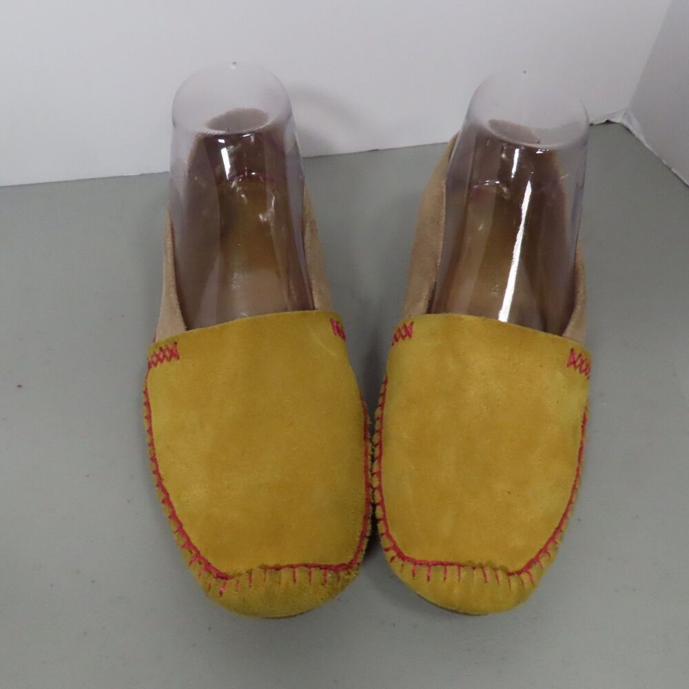 Valerie Levine Yellow Suede Moccasin Flats Pink Stitch Spain Women 7.5